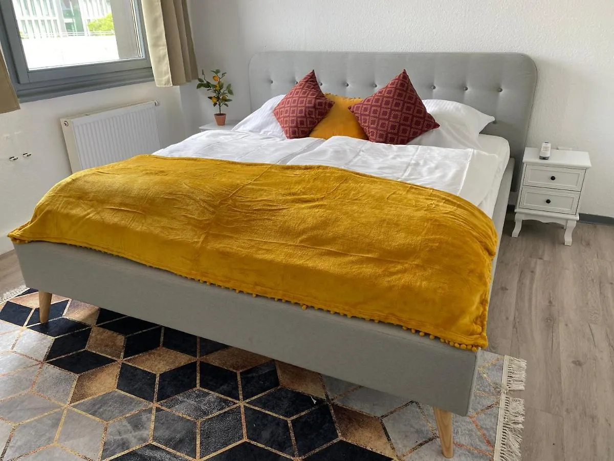 kontakty Urbansuites - Modern & Zentral In Der City - Dein Zuhause In Stuttgart